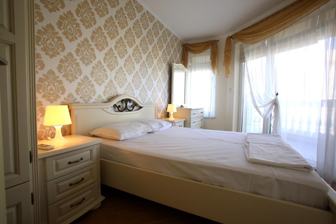 רבדה Villa Livia Boutique Apartments מראה חיצוני תמונה