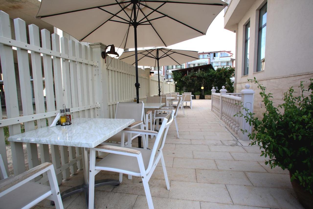 רבדה Villa Livia Boutique Apartments מראה חיצוני תמונה