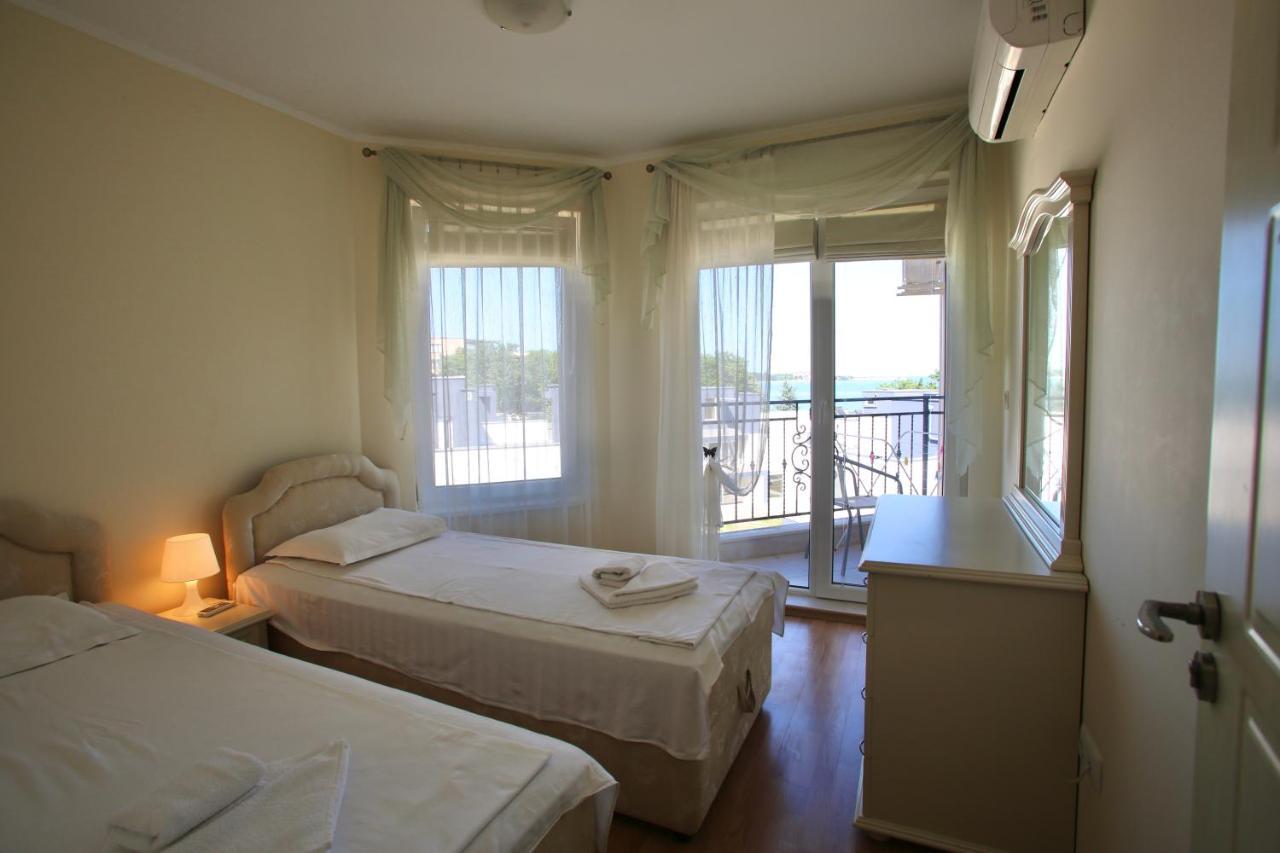 רבדה Villa Livia Boutique Apartments מראה חיצוני תמונה