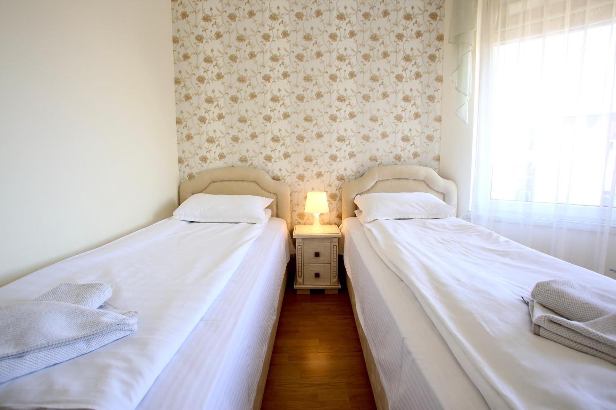 רבדה Villa Livia Boutique Apartments מראה חיצוני תמונה